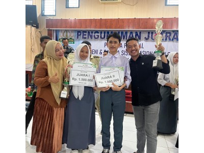 Juara baca puisi Tingkat kabupaten