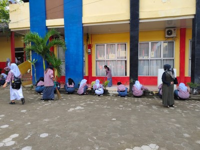 Kegiatan setiap hari jumat (KRIDA)