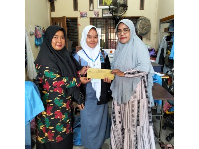 Pengantaran Siswa PkL 2025 ke Fashion  Designer