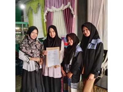 Penyerahan MoU Ke Industri AThiya gorden