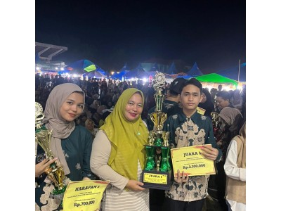 Juara Baca Cerpen yang di adakan oleh Dinas perpustakan