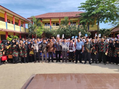 Pelepasan Siswa PKL Tahun Ajaran 2025/2026 ke DUDI